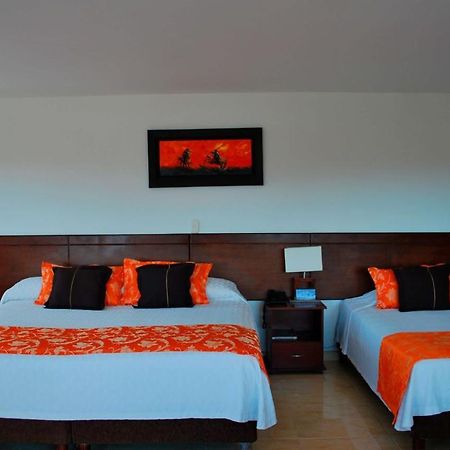 Hotel Hacaritama Colonial 비야비센시오 외부 사진