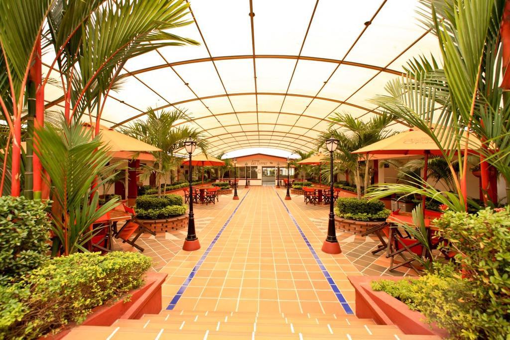 Hotel Hacaritama Colonial 비야비센시오 외부 사진